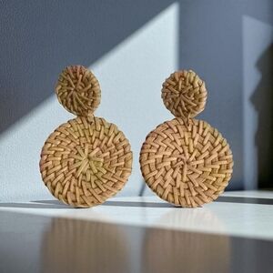Summer fashion straw earrings tan color